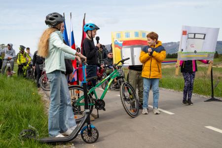 otvoritev kolesarskih poti na Postojnskem (2)
